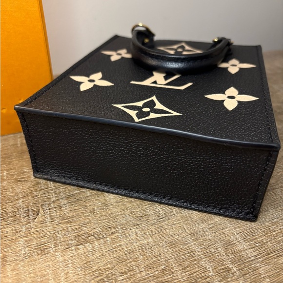 ❤️✨SOLD✨❤️Louis Vuitton Black Empreinte Mini Sac Plat Crossbody Giant Monogram - Picture 7 of 11